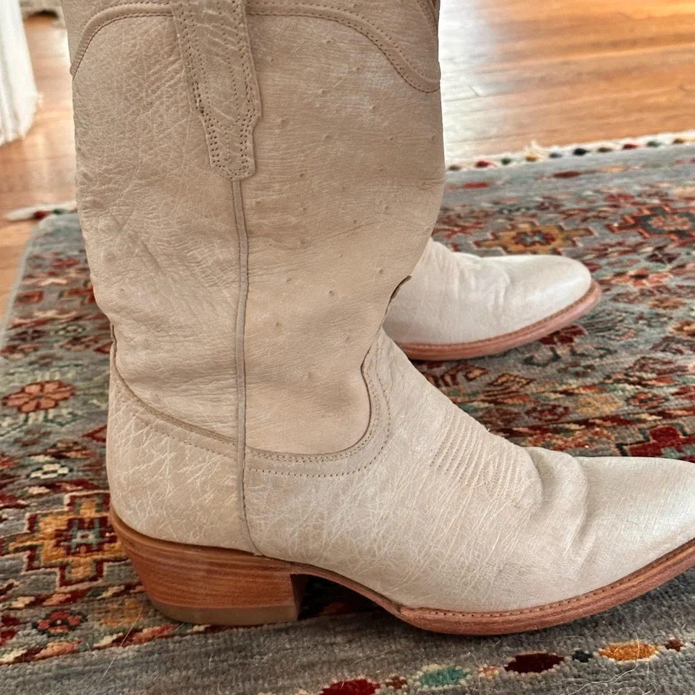 Tecova cowboy boots. New. White ostrich. 10.5 women. - Picture 4 of 4